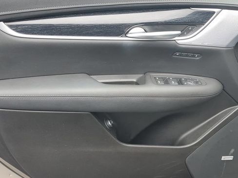Used 2023 Cadillac XT5 Premium Luxury w/ LPO, Floor Liner Package AWD/4WD image 10