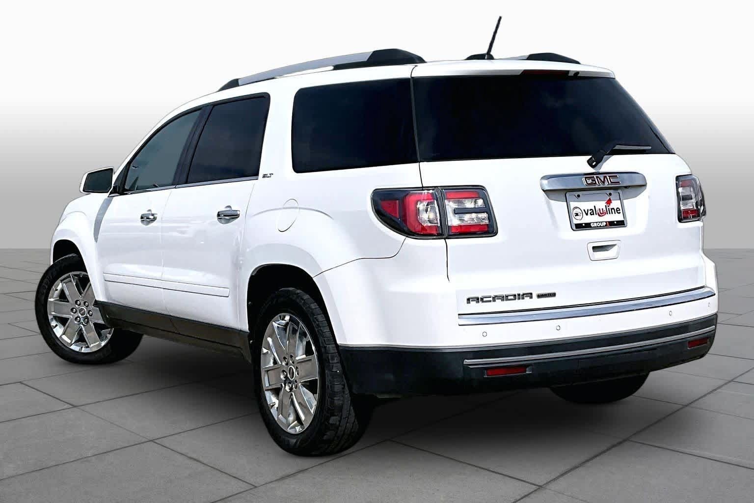 Used 2017 GMC Acadia Limited SLT FWD image 12