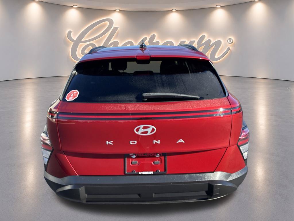 Used 2024 Hyundai Kona SEL FWD image 4