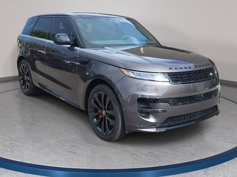 Certified 2025 Land Rover Range Rover Sport Dynamic SE AWD/4WD image 4