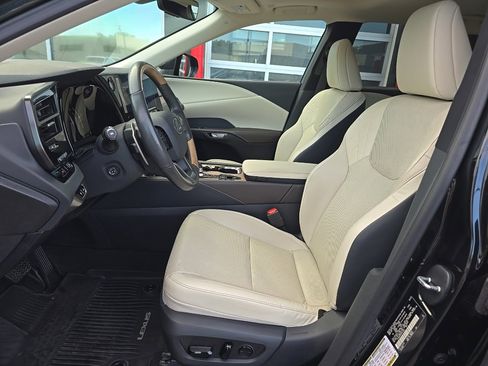 Used 2024 Lexus RX 350 Premium image 13