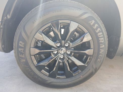 Certified 2025 MAZDA CX-50 AWD 2.5 S w/ Premium Package image 35