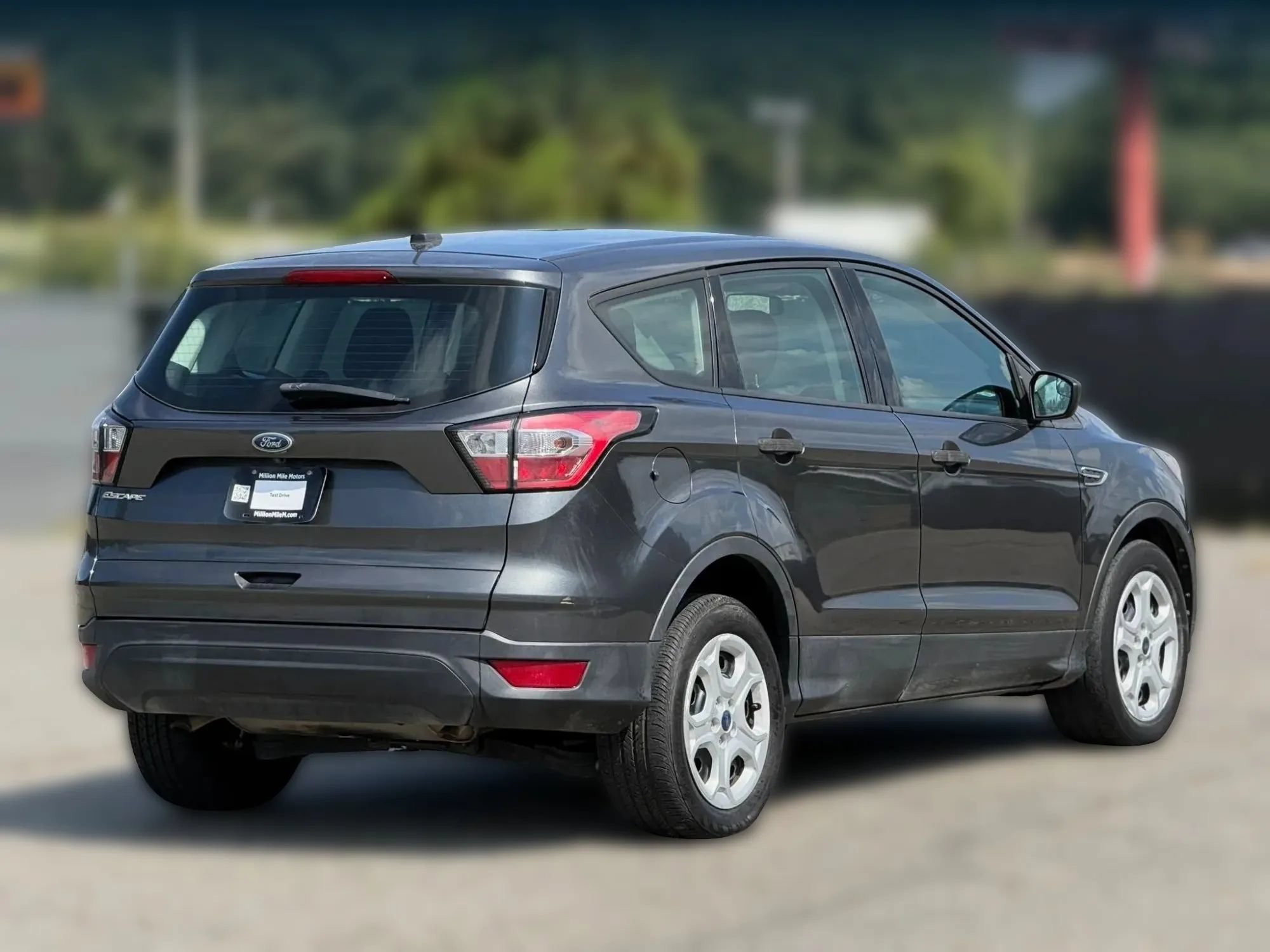 Used 2018 Ford Escape S FWD image 9