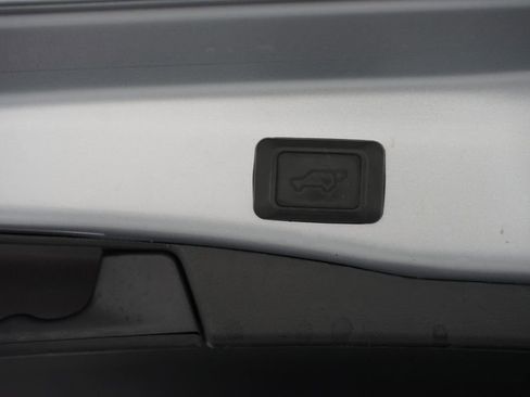 Certified 2024 Toyota RAV4 XLE image 35