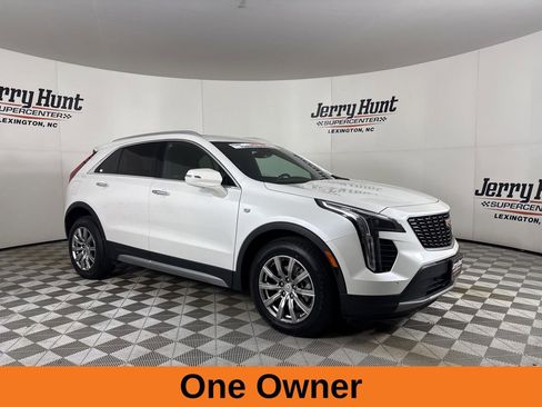 Used 2022 Cadillac XT4 Premium Luxury w/ Safety Alert Package image 4