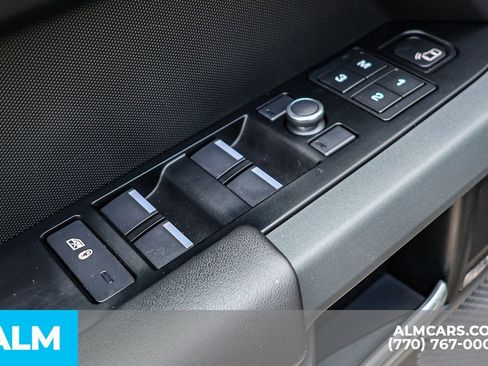 Used 2020 Land Rover Defender 110 X image 52
