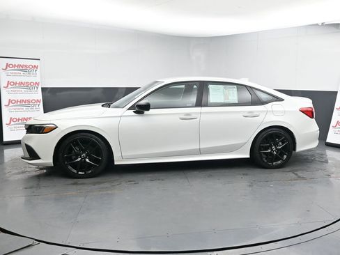 Used 2022 Honda Civic Sport image 5