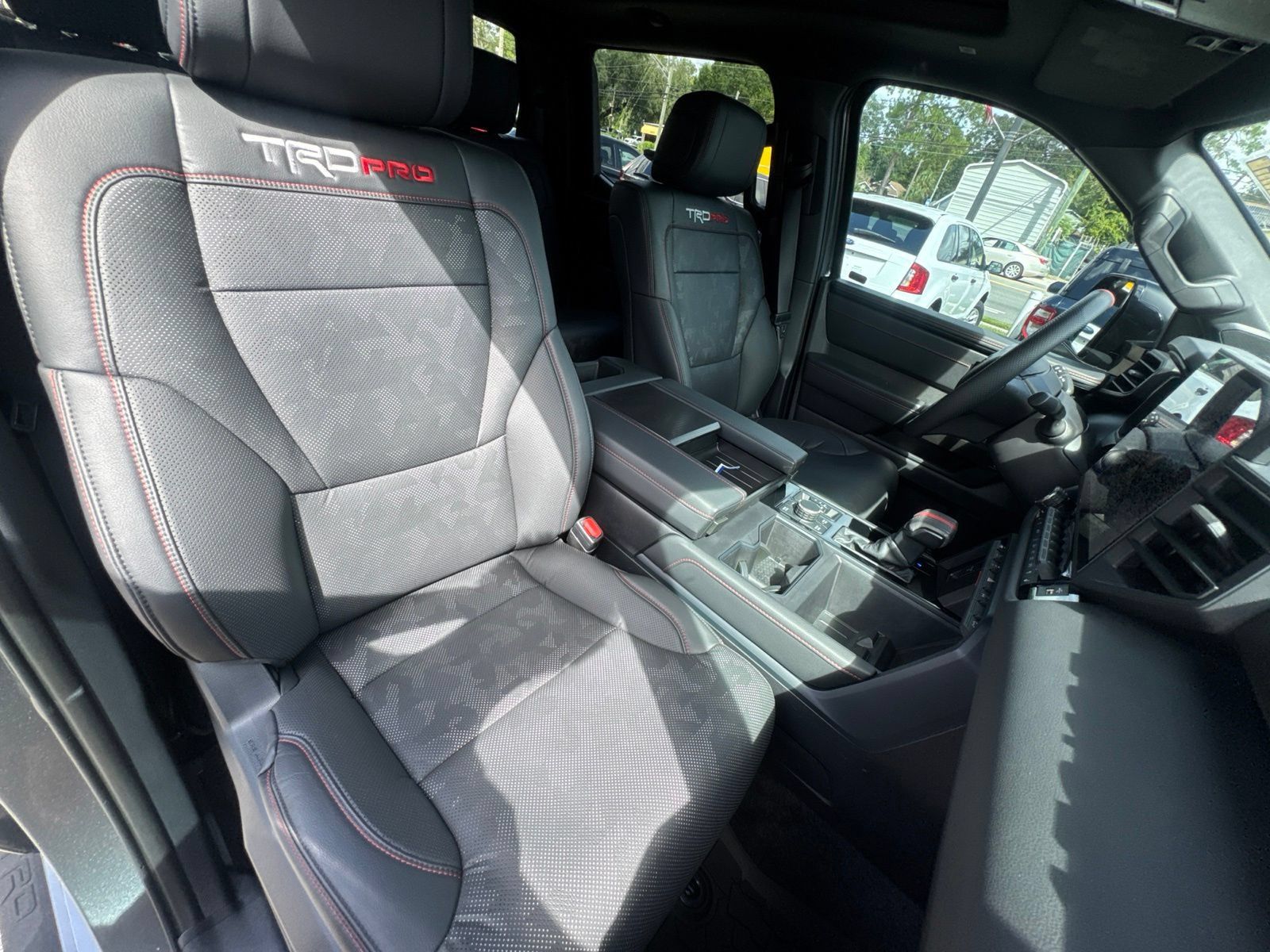 Used 2025 Toyota Tundra TRD Pro AWD/4WD image 17