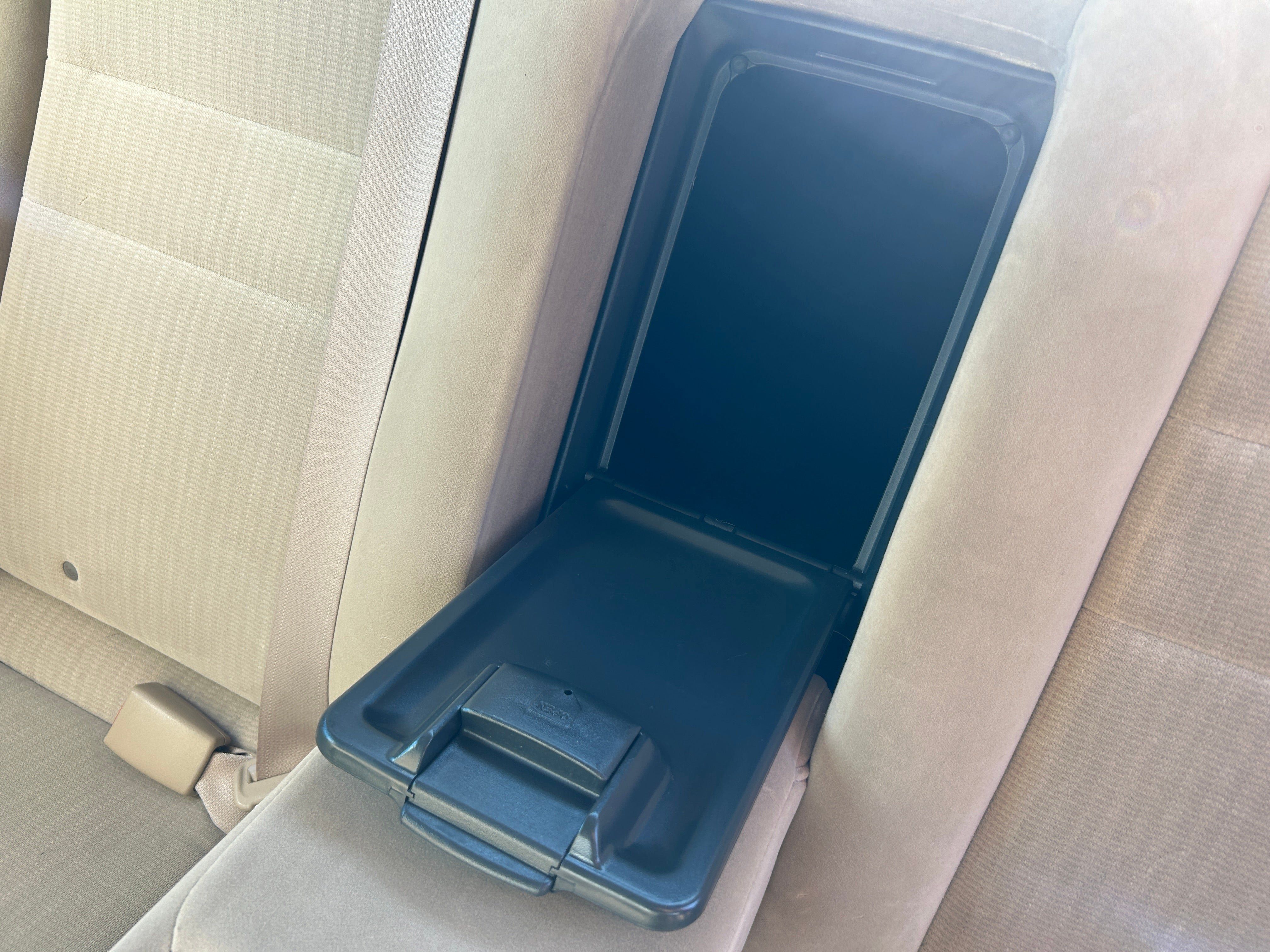 Used 2004 Honda Accord LX image 32