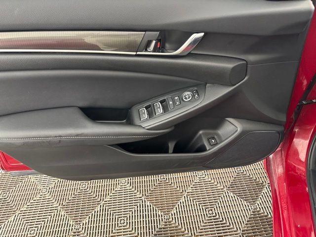 Used 2022 Honda Accord Sport image 18