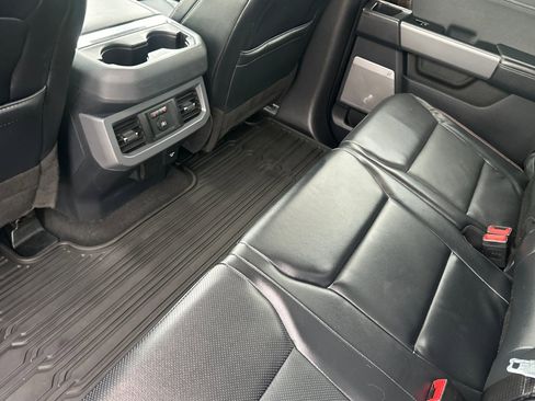 Used 2024 Ford F350 Lariat w/ Sport Appearance Package image 13