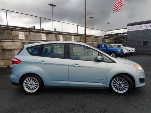 Used 2014 Ford C-MAX SE FWD image 2
