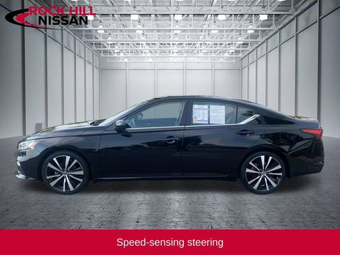 Used 2020 Nissan Altima 2.5 SR FWD image 8