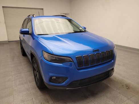 Used 2020 Jeep Cherokee Latitude Plus FWD image 14