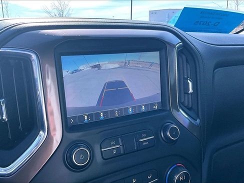 Used 2019 Chevrolet Silverado 1500 High Country w/ High Country Premium Package AWD/4WD image 21
