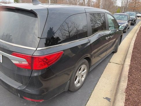 Used 2019 Honda Odyssey EX image 8