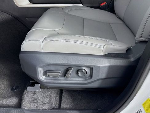 Used 2026 Toyota Tundra Limited w/ Nightshade Package image 27