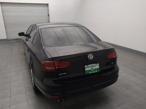 Used 2018 Volkswagen Jetta S w/ Cold Weather Package FWD image 6
