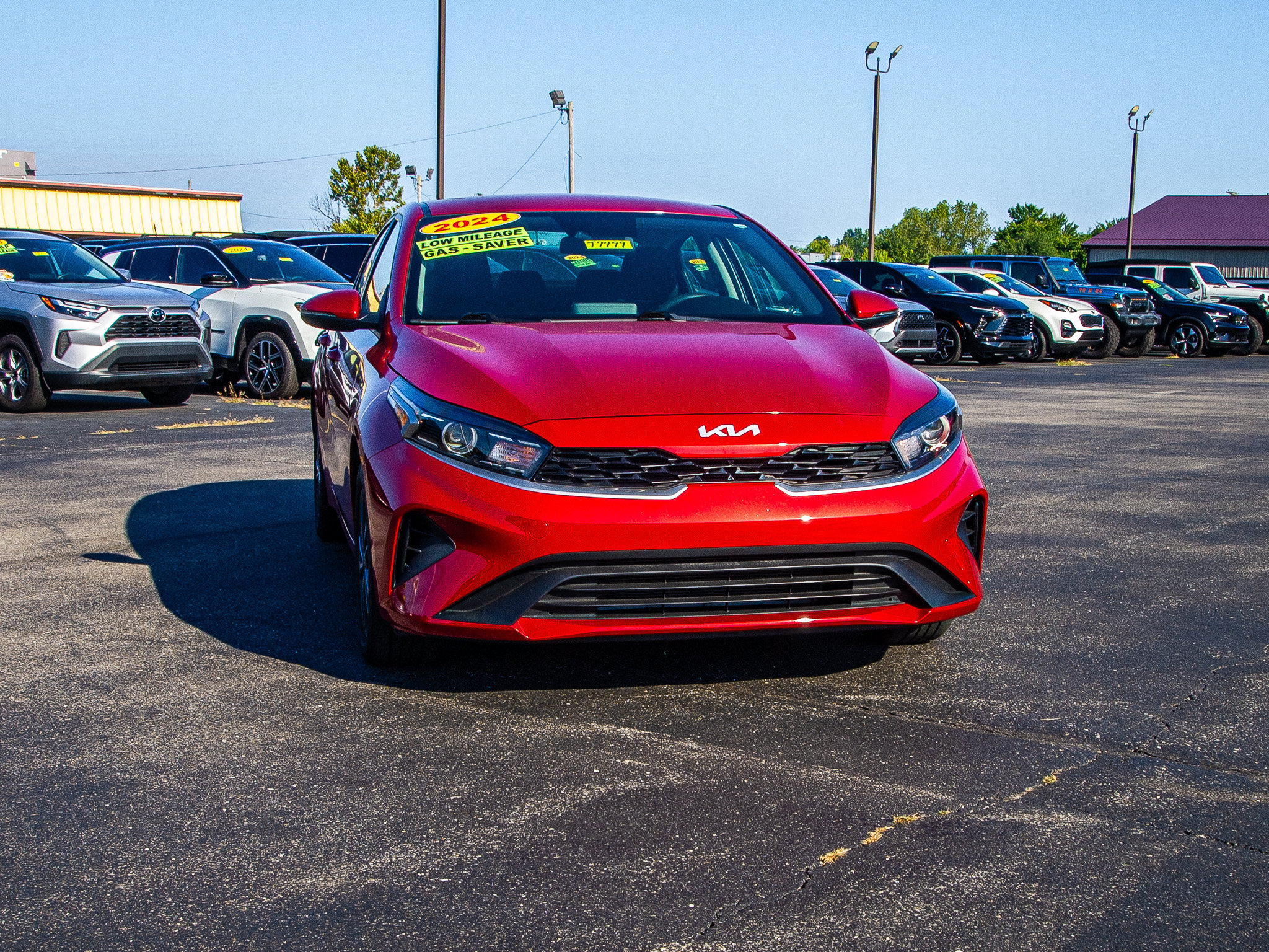 Used 2024 Kia Forte LXS w/ LXS Technology Package FWD image 10