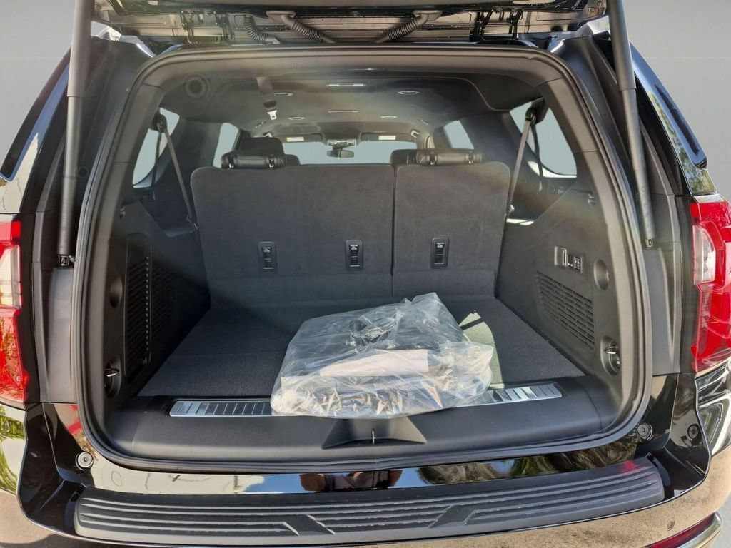 New 2026 GMC Yukon XL AT4 AWD/4WD image 25