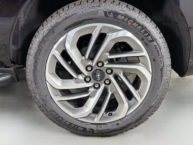 New 2026 Lincoln Navigator Premiere AWD/4WD image 35