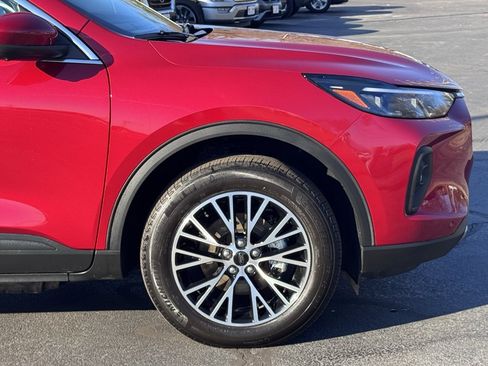 Used 2025 Ford Escape SE w/ PHEV Premium Package image 46