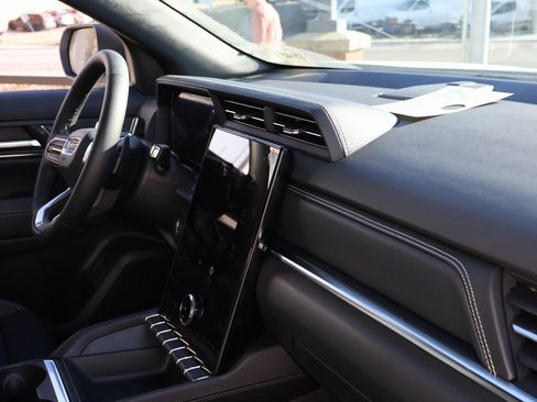 New 2026 GMC Terrain Elevation w/ Elevation Premium Package image 10