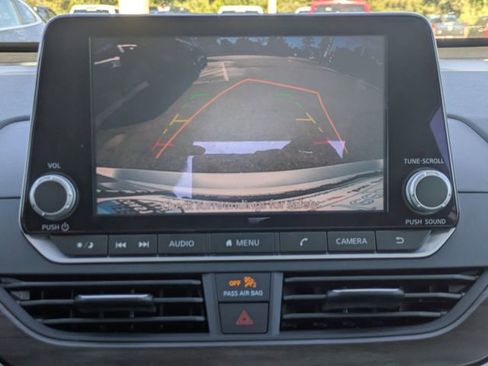 Used 2023 Nissan Altima 2.5 SV image 20