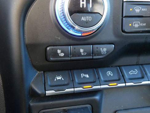 Used 2019 GMC Sierra 1500 SLT w/ SLT Premium Plus Package image 33