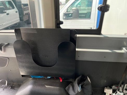 Used 2017 Ford Transit 350 XL RWD image 13