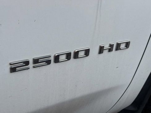 Used 2021 Chevrolet Silverado 2500 W/T w/ WT Convenience Package image 9