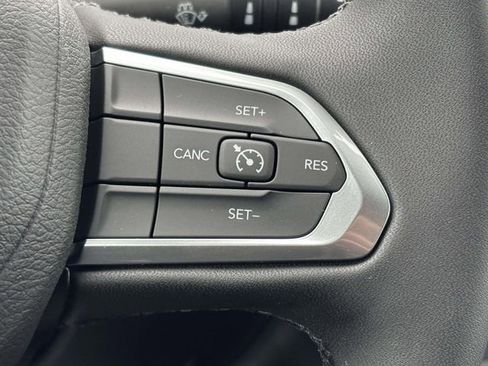 New 2026 Jeep Compass Latitude image 20