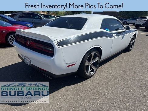 Used 2019 Dodge Challenger R/T w/ Driver Convenience Group image 2