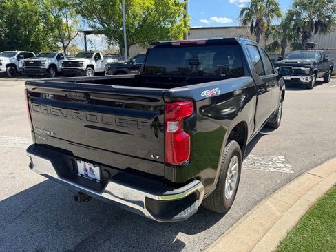 Used 2025 Chevrolet Silverado 1500 LT image 4