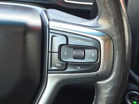 Used 2021 Chevrolet Silverado 1500 LT image 28