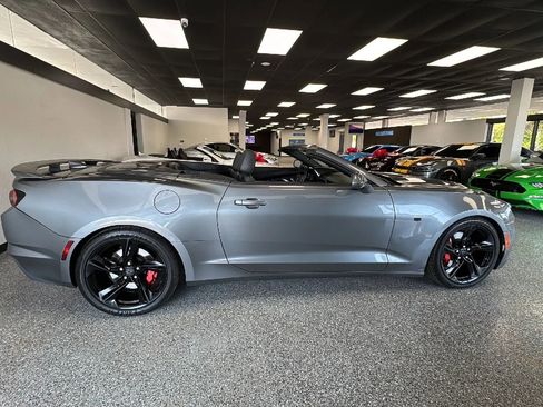 Used 2020 Chevrolet Camaro SS image 48