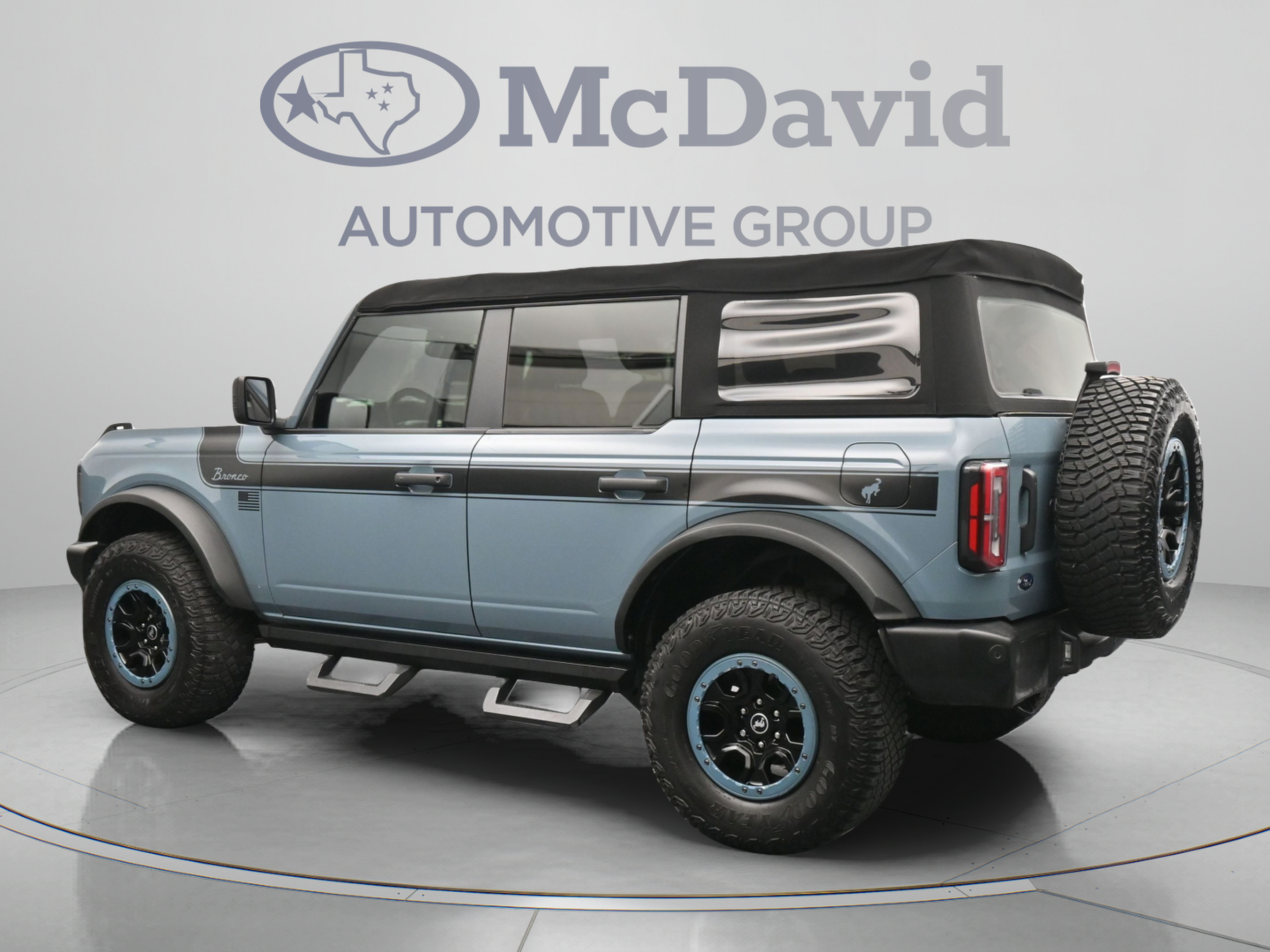 Used 2022 Ford Bronco Big Bend w/ Sasquatch Package AWD/4WD image 6