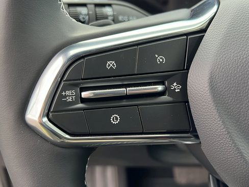 New 2026 Chevrolet Traverse LT w/ Driver Confidence Package image 25