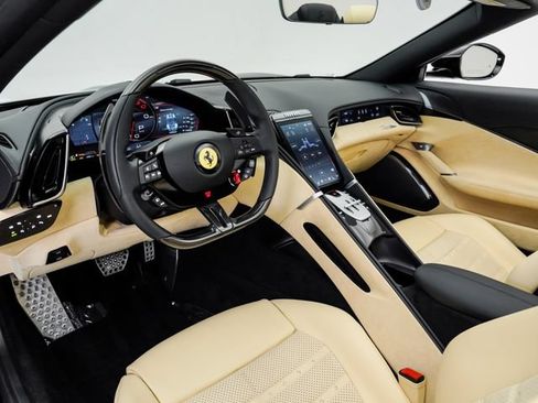 Used 2026 Ferrari Roma Spider RWD image 4