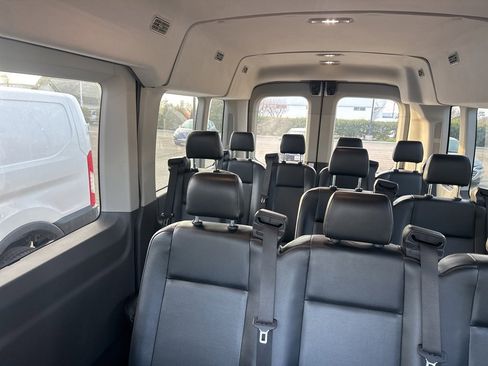 Used 2023 Ford Transit 350 XL image 8