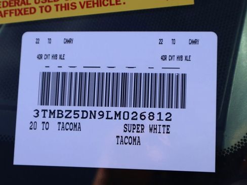 Used 2020 Toyota Tacoma SR5 image 7