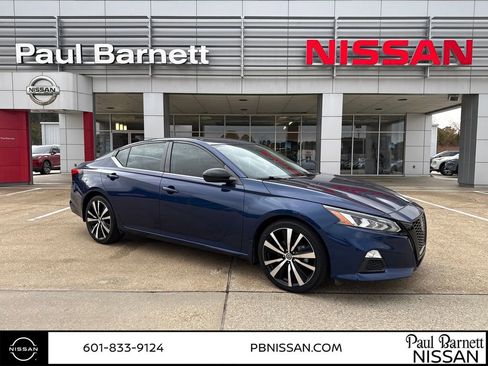 Used 2021 Nissan Altima 2.5 SR image 4