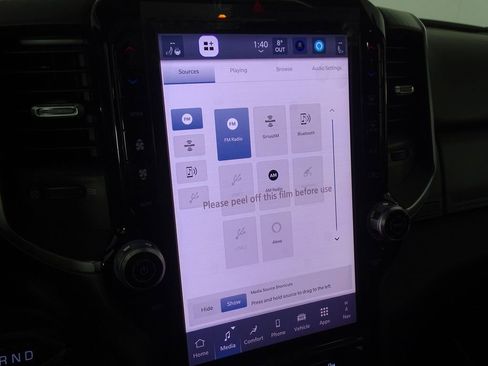 New 2026 RAM 1500 4x4 Crew Cab image 33