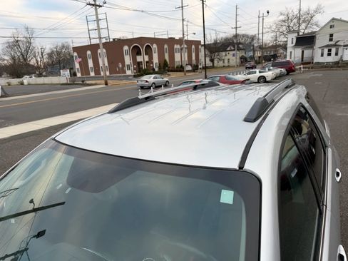 Used 2016 GMC Acadia SLT image 46