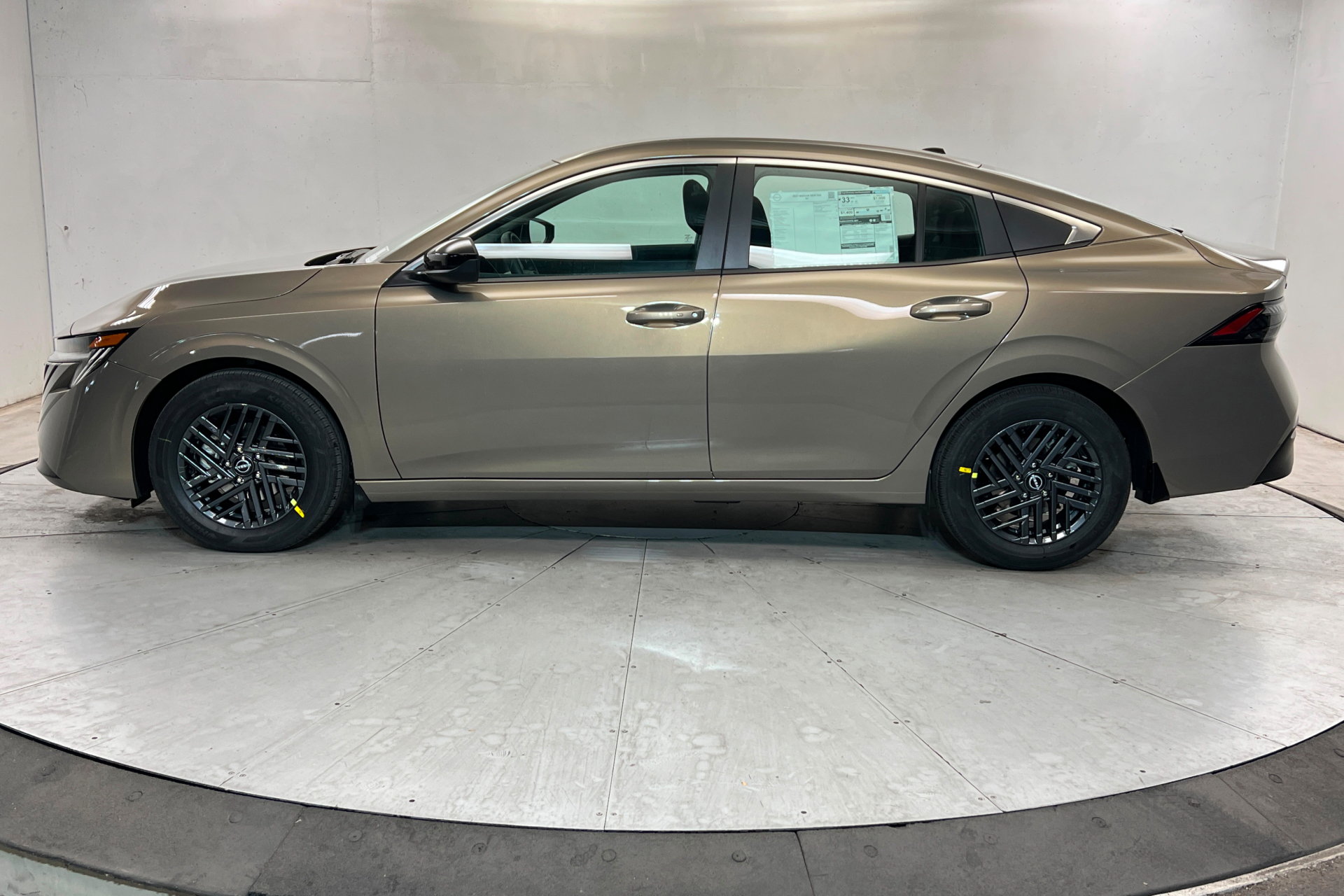 New 2027 Nissan Sentra SV w/ Floor Mat Package FWD image 2