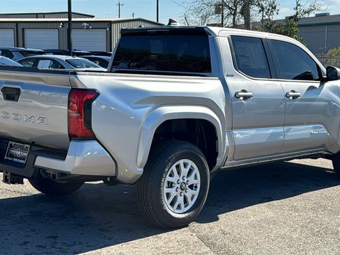New 2026 Toyota Tacoma SR5 image 9