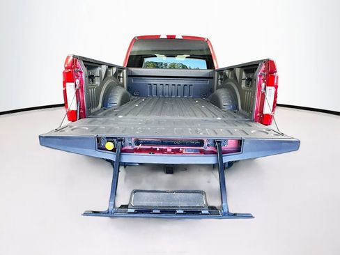 Used 2018 Ford F250 XLT w/ XLT Premium Package image 27