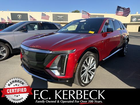 Used 2024 Cadillac Lyriq Luxury w/ LPO, Floor Liner Package image 1