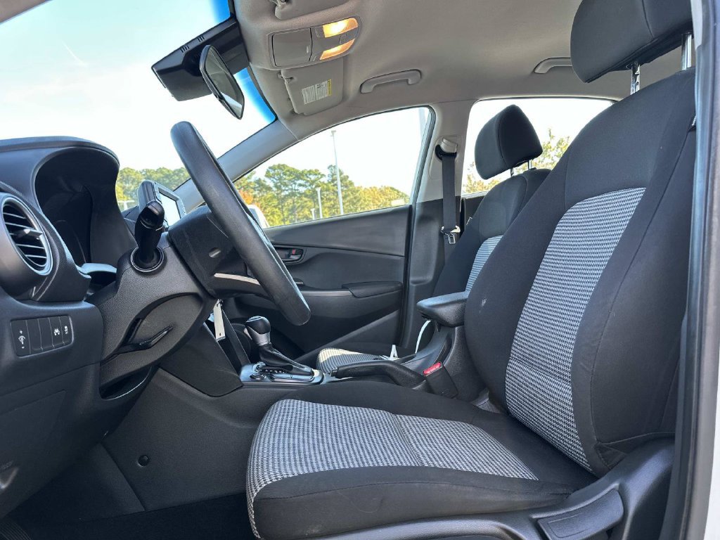 Used 2021 Hyundai Kona SE AWD/4WD image 19