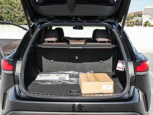 New 2026 Lexus RX 450h AWD image 25